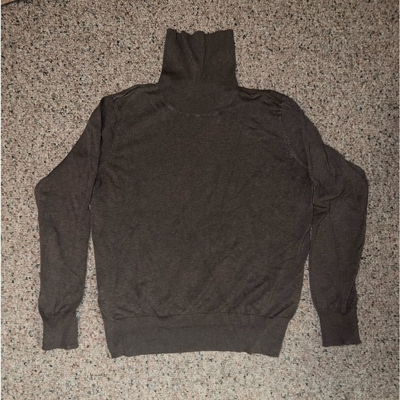 Brown turtleneck lightweight sweater - Picture 1 of 2